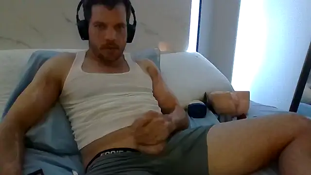 cloudsnfun online show from April 19, 2026, 8:13 am