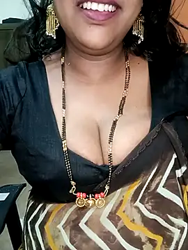 Snapshot of Chadni_kannada chatting on October 13, 2025, 7:14 pm Chadni kannada online show from October 13, 2025, 7:14 pm