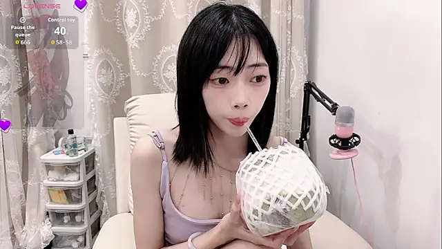 tuantuanle online show from March 15, 2026, 2:01 pm