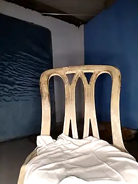 Kesurra online show from February 15, 2026, 11:08 am