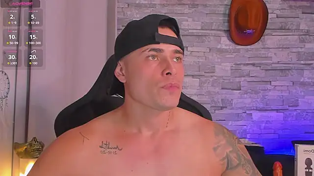 Snapshot of connorsmiith chatting on November 18, 2025, 12:16 am connorsmiith online show from November 18, 2025, 12:16 am