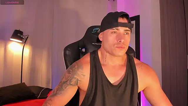 Snapshot of connorsmiith chatting on July 5, 2026, 1:23 am connorsmiith online show from July 5, 2026, 1:23 am