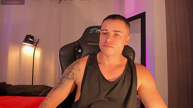 Snapshot of connorsmiith chatting on July 5, 2026, 4:19 am connorsmiith online show from July 5, 2026, 4:19 am