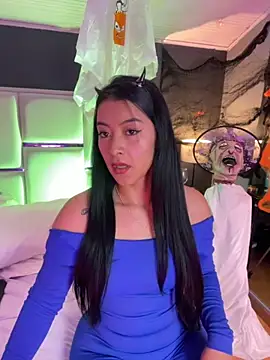 Snapshot of BellaFernandez__ chatting on October 30, 2025, 1:56 pm BellaFernandez online show from October 30, 2025, 1:56 pm