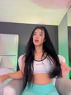 Snapshot of BellaFernandez__ chatting on November 22, 2025, 12:48 pm BellaFernandez online show from November 22, 2025, 12:48 pm