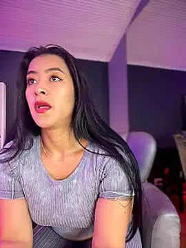 Snapshot of BellaFernandez__ chatting on July 13, 2026, 1:14 pm BellaFernandez online show from July 13, 2026, 1:14 pm