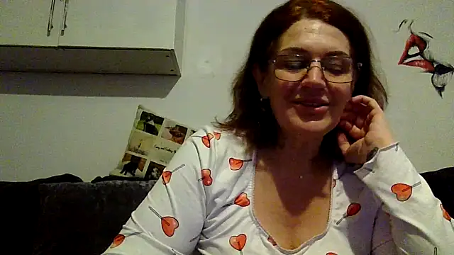 RubyyRosee online show from March 17, 2026, 6:50 am