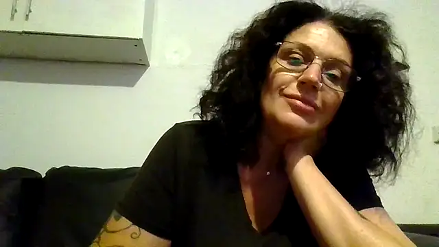 Snapshot of RubyyRosee chatting on July 13, 2026, 5:43 am RubyyRosee online show from July 13, 2026, 5:43 am