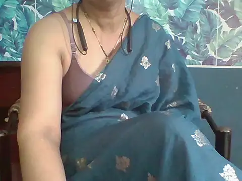 Snapshot of Marathi_q4een01 chatting on June 2, 2026, 5:09 am Marathi q4een01 online show from June 2, 2026, 5:09 am