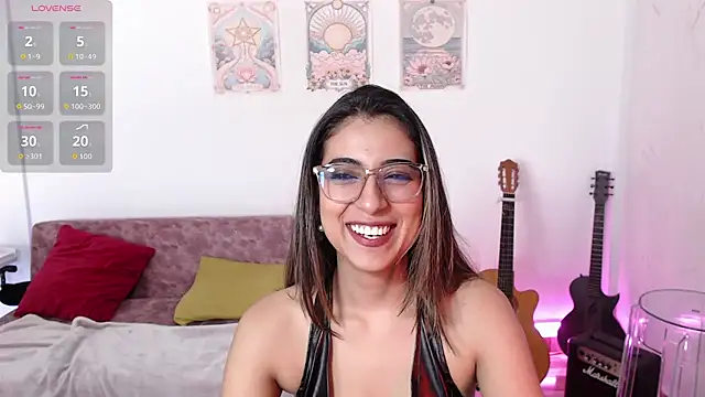 Susanahendrix online show from November 16, 2025, 6:24 pm