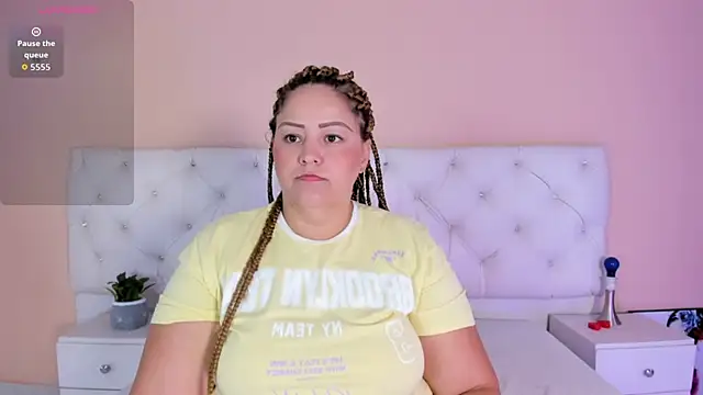 katte landerr online show from October 29, 2025, 1:24 pm