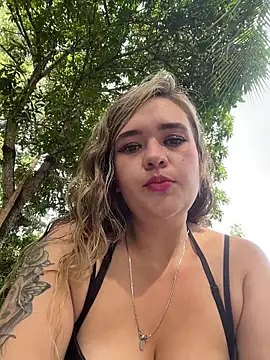Snapshot of miss_berlyn chatting on June 13, 2026, 8:07 pm miss berlyn online show from June 13, 2026, 8:07 pm