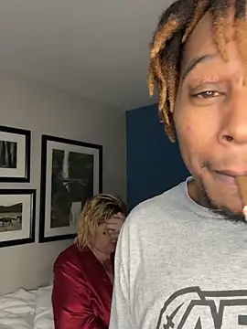 BigMfLuther online show from December 21, 2025, 3:57 am