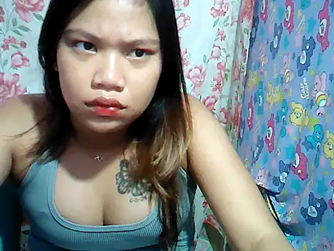 MorenaLovelyPinay24 online show from December 3, 2025, 12:58 pm