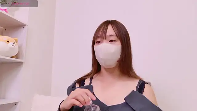 Snapshot of mitsuri_chan_love chatting on November 4, 2025, 5:34 pm mitsuri chan love online show from November 4, 2025, 5:34 pm