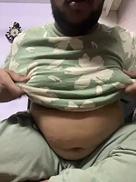 Snapshot of Shaikh_726910 chatting on February 5, 2026, 12:10 pm Shaikh 726910 online show from February 5, 2026, 12:10 pm