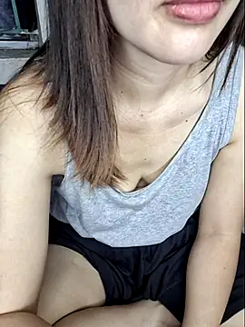 Lovelyx0x online show from December 20, 2025, 2:07 am