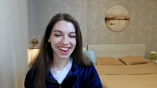 Snapshot of KellyShines chatting on May 6, 2026, 3:17 pm KellyShines online show from May 6, 2026, 3:17 pm