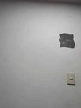 Megara 25 online show from March 8, 2026, 12:53 pm