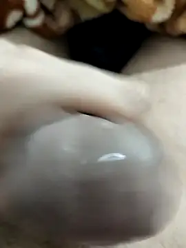 Snapshot of Zepe_12 chatting on March 10, 2026, 9:20 pm Zepe 12 online show from March 10, 2026, 9:20 pm