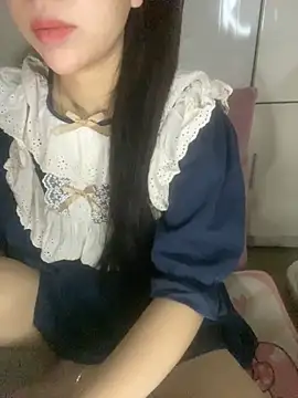 Snapshot of RubyBerry chatting on September 10, 2025, 2:11 am RubyBerry online show from September 10, 2025, 2:11 am