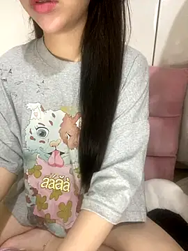 Snapshot of RubyBerry chatting on October 2, 2025, 1:56 am RubyBerry online show from October 2, 2025, 1:56 am