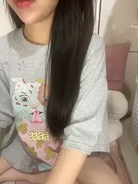 Snapshot of RubyBerry chatting on October 5, 2025, 3:38 am RubyBerry online show from October 5, 2025, 3:38 am