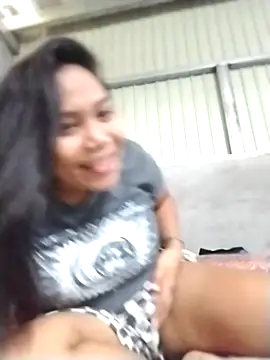 Snapshot of Veeluna16 chatting on November 26, 2025, 3:07 am Veeluna16 online show from November 26, 2025, 3:07 am