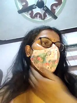 sexy aaru online show from May 10, 2026, 3:44 am