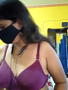 Sonalihot  online show from November 8, 2025, 6:13 am