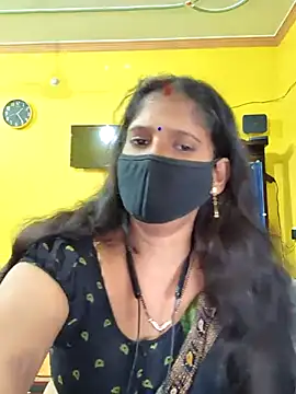 Sonalihot  online show from November 14, 2025, 7:51 am