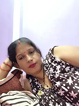 Sonalihot  online show from April 4, 2026, 11:40 am