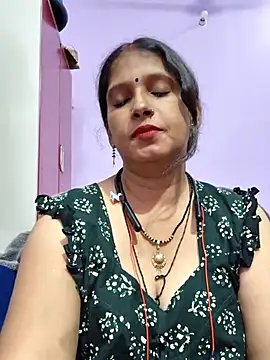 Sonalihot  online show from July 5, 2026, 6:48 pm