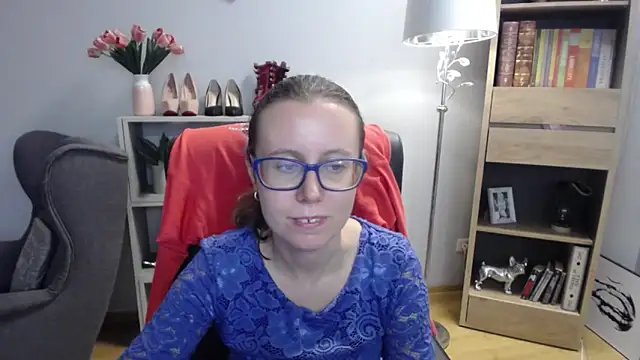 sweetxLizzy online show from November 13, 2025, 5:28 am