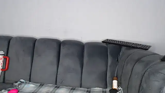 Abby 108 online show from April 24, 2026, 7:27 pm