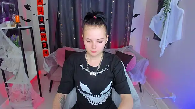 Leila xxBaby online show from October 24, 2025, 11:50 am