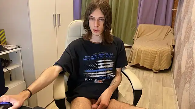 eleganc3 online show from March 27, 2026, 9:14 pm