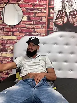 Damian Shakur online show from April 11, 2026, 12:09 pm