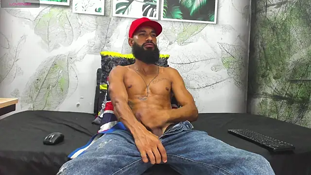 Snapshot of Damian_Shakur chatting on May 30, 2026, 2:41 am Damian Shakur online show from May 30, 2026, 2:41 am