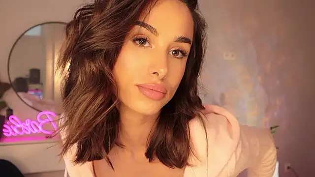 Katherinepinke online show from February 8, 2026, 11:13 am