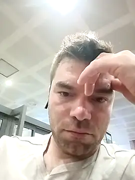 Snapshot of lobike90 chatting on September 23, 2025, 9:18 pm lobike90 online show from September 23, 2025, 9:18 pm