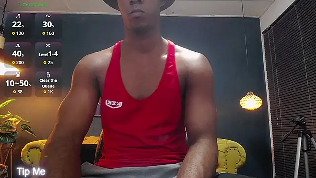 blackbignude online show from December 14, 2025, 2:06 am