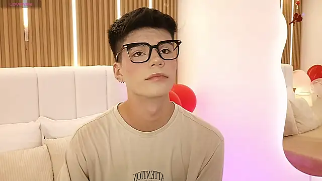 Dulcey  online show from February 14, 2026, 3:58 am