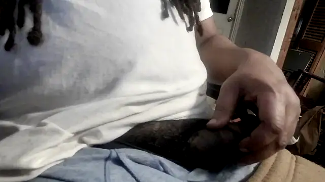 BigDesires online show from March 2, 2026, 11:00 pm