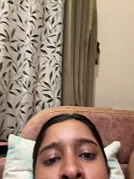 desitease online show from October 26, 2025, 1:39 pm