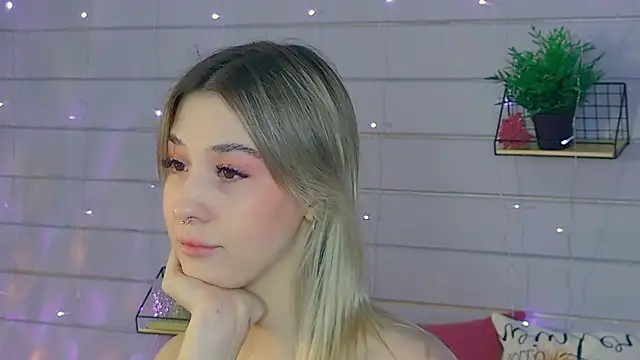 Bella svon online show from February 2, 2026, 5:22 pm