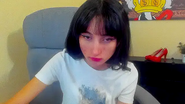 Marri-Stella online show from October 19, 2025, 8:26 am