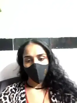 Zoya G online show from December 18, 2025, 11:05 am