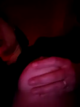 Snapshot of SaraViss20 chatting on November 1, 2025, 8:11 pm SaraViss20 online show from November 1, 2025, 8:11 pm