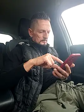 Snapshot of fabius720 chatting on December 18, 2025, 12:44 pm fabius720 online show from December 18, 2025, 12:44 pm